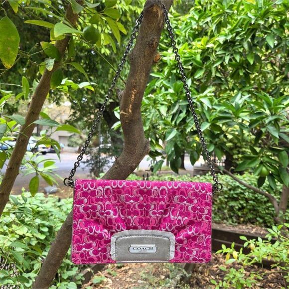 Coach Y2K Signature Optic Shimmer Raspberry Satin Luxor Eve Vintage Shoulder Bag - Picture 1 of 10